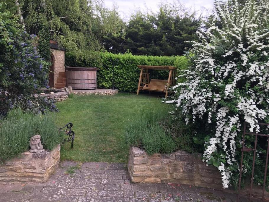 קידלינגטון Lyne House Ideal For A Celebration Or Reunion מראה חיצוני תמונה